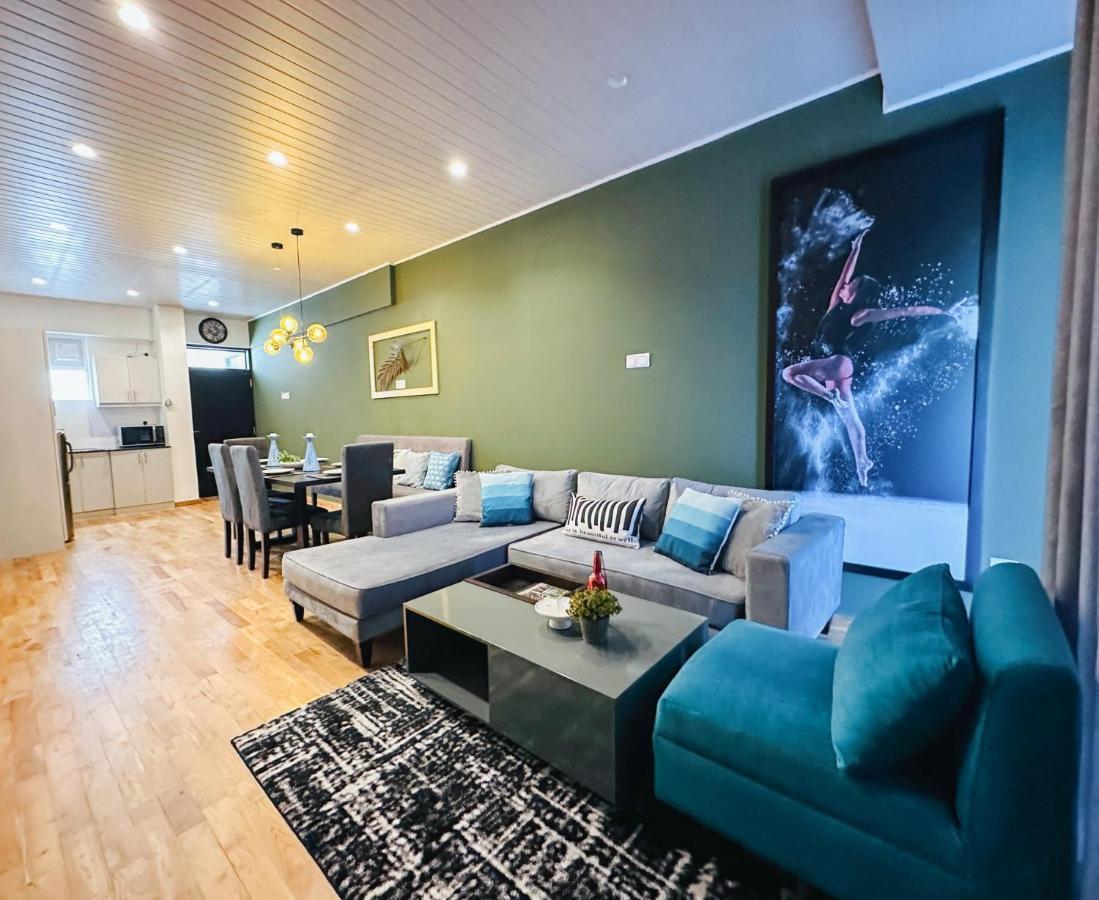 The Greens Luxury Apartment Нувара Елия Екстериор снимка