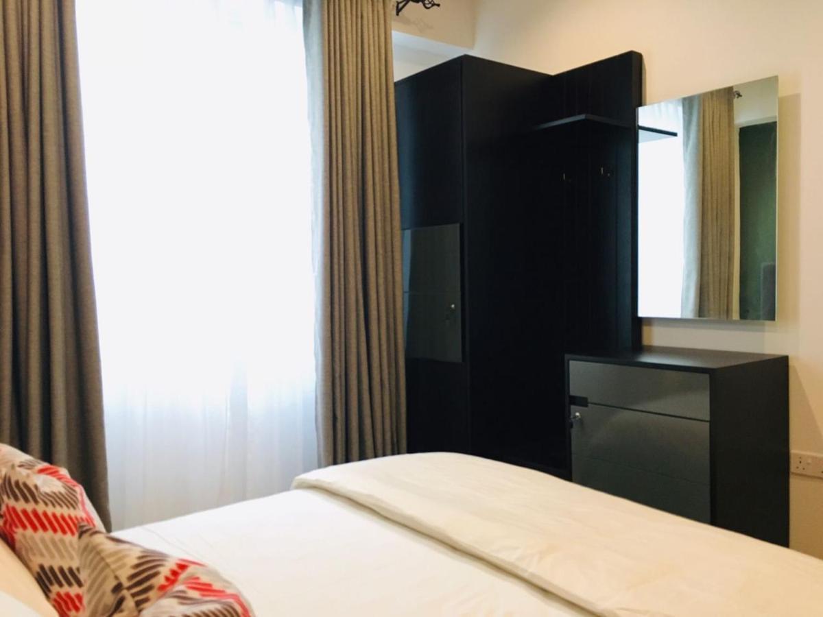 The Greens Luxury Apartment Нувара Елия Екстериор снимка