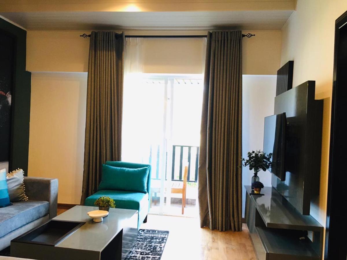 The Greens Luxury Apartment Нувара Елия Екстериор снимка