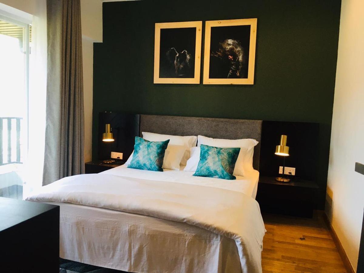 The Greens Luxury Apartment Нувара Елия Екстериор снимка