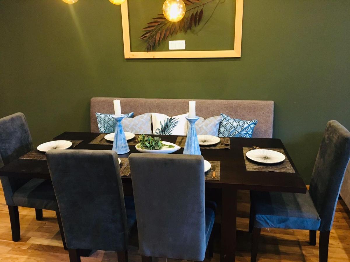 The Greens Luxury Apartment Нувара Елия Екстериор снимка